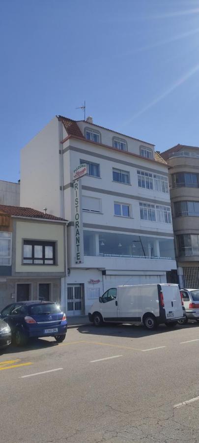 Apartamentos Orillamar O Grove Dış mekan fotoğraf